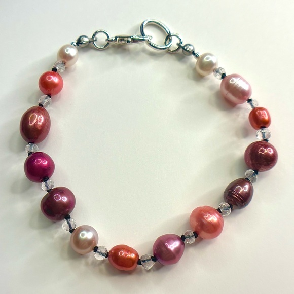 “Armand Divine” - The “I LOVE ME” Bracelet Collection! 💎✨ SEE DETAILS‼️⬇️ - Picture 2 of 12